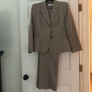 Tahari by Arthur S Levine, petite 12 suit.  Very light brown color.